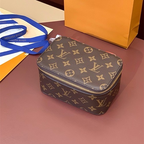 LV 패킹 큐브 파우치백 PM 모노그램